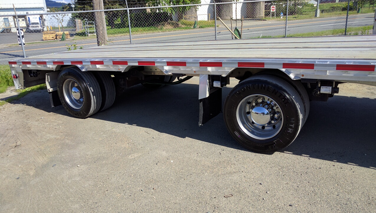 Reitnouer 53' Step Deck Rear Axle Slide Trailers, Specialized